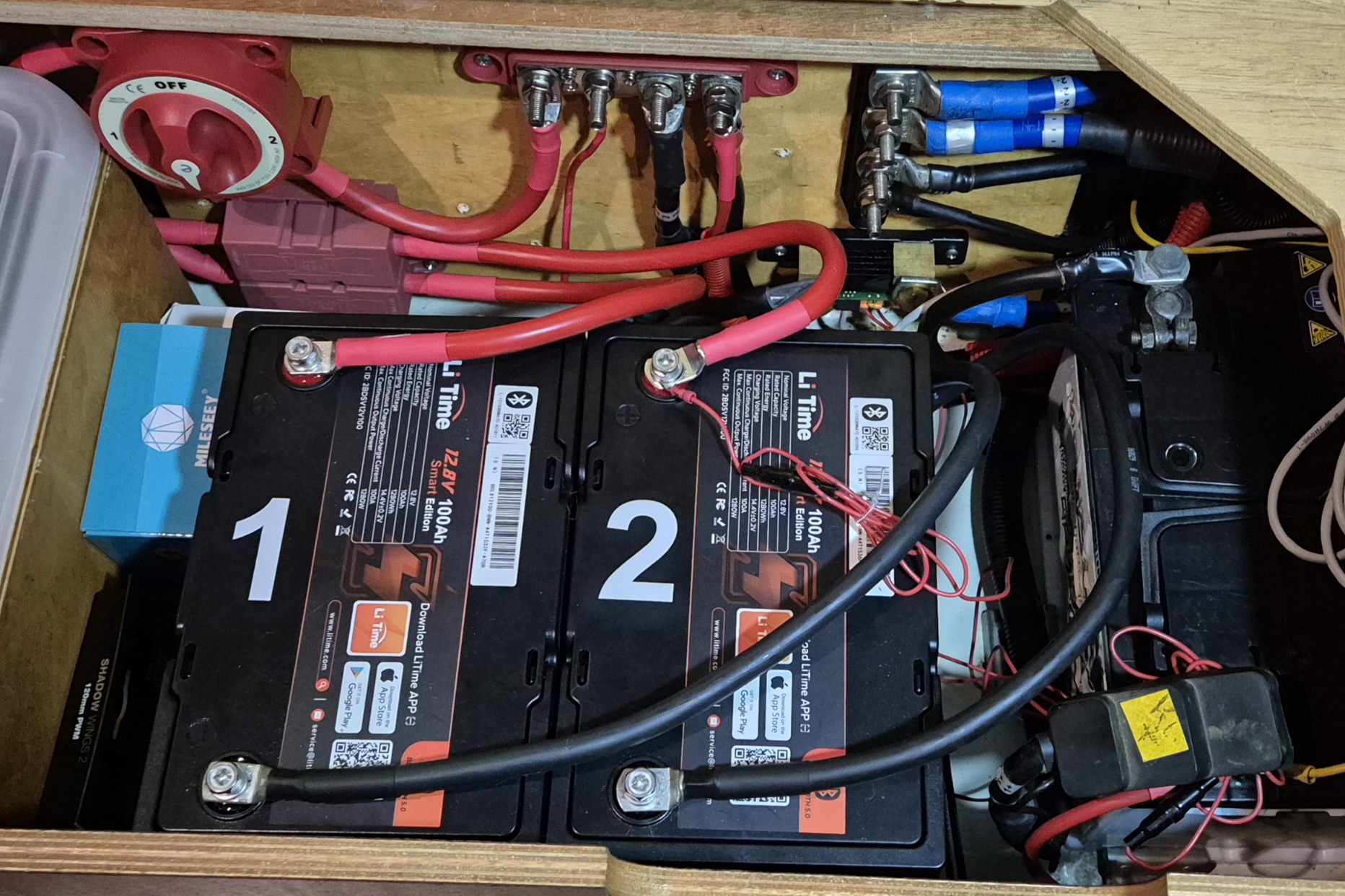 Irgendwas riecht hier komisch – 16,4 Volt auf der Starterbatterie